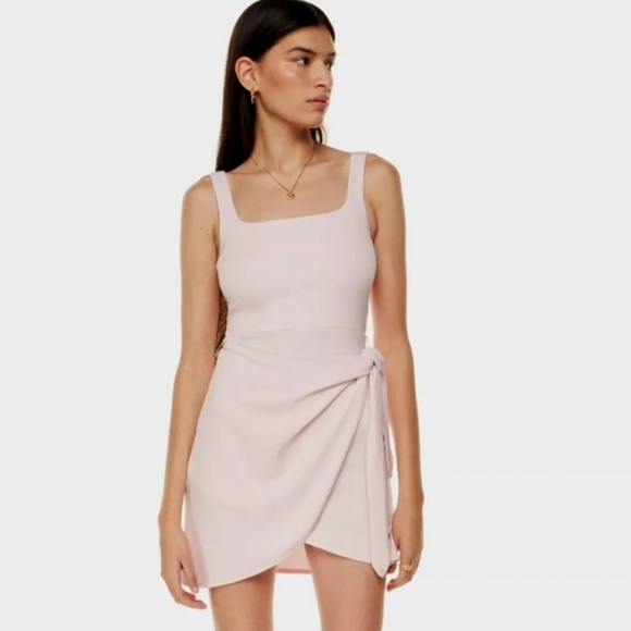 Aritzia Dresses & Skirts - Aritzia Wilfred “Saturn” pastel powder pink mini dress - XL